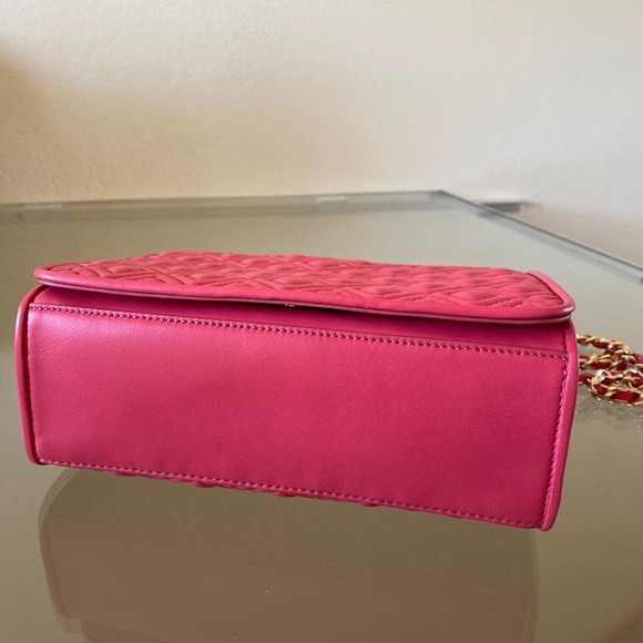 LAST ONE ! Authentic Tory Burch fleming medium bag - Picture 6 of 10